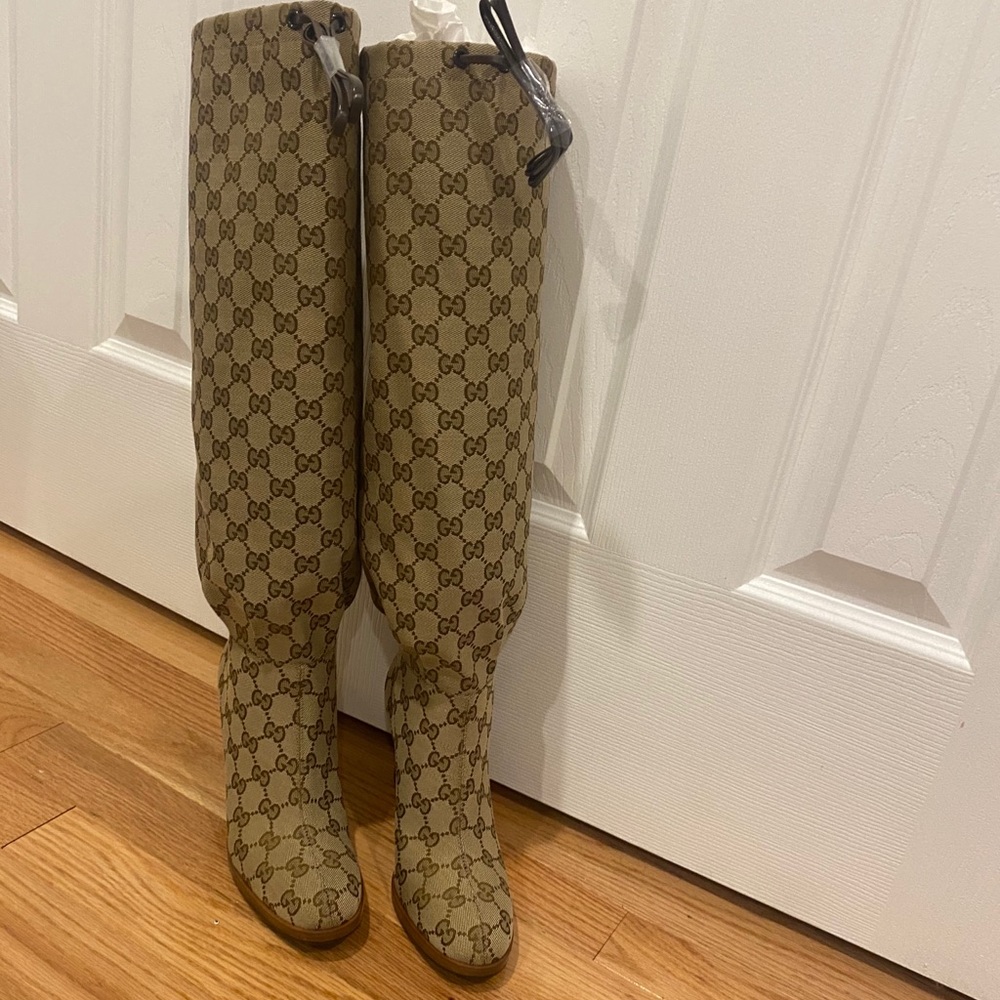 New GUCCI GG canvas mid-heel boot Sz 5.5 - Picture 13 of 16